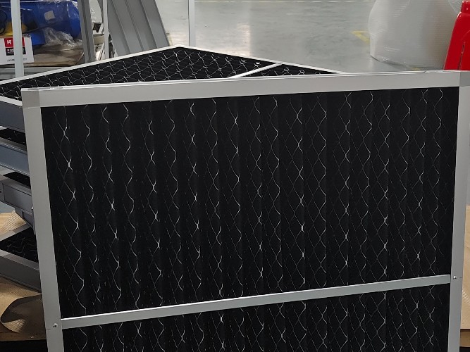 活性炭過濾器在半導(dǎo)體潔凈室的使用壽命及管控要點(diǎn)