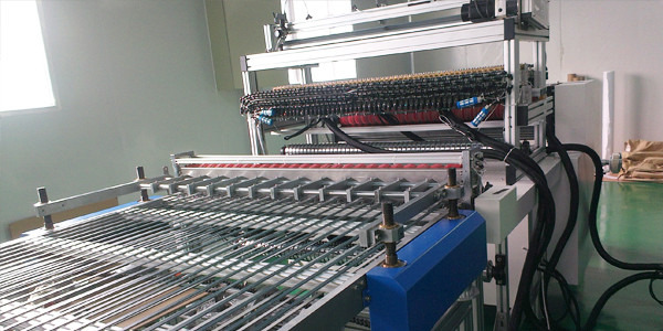 佳合凈化生產(chǎn)機(jī)器-1